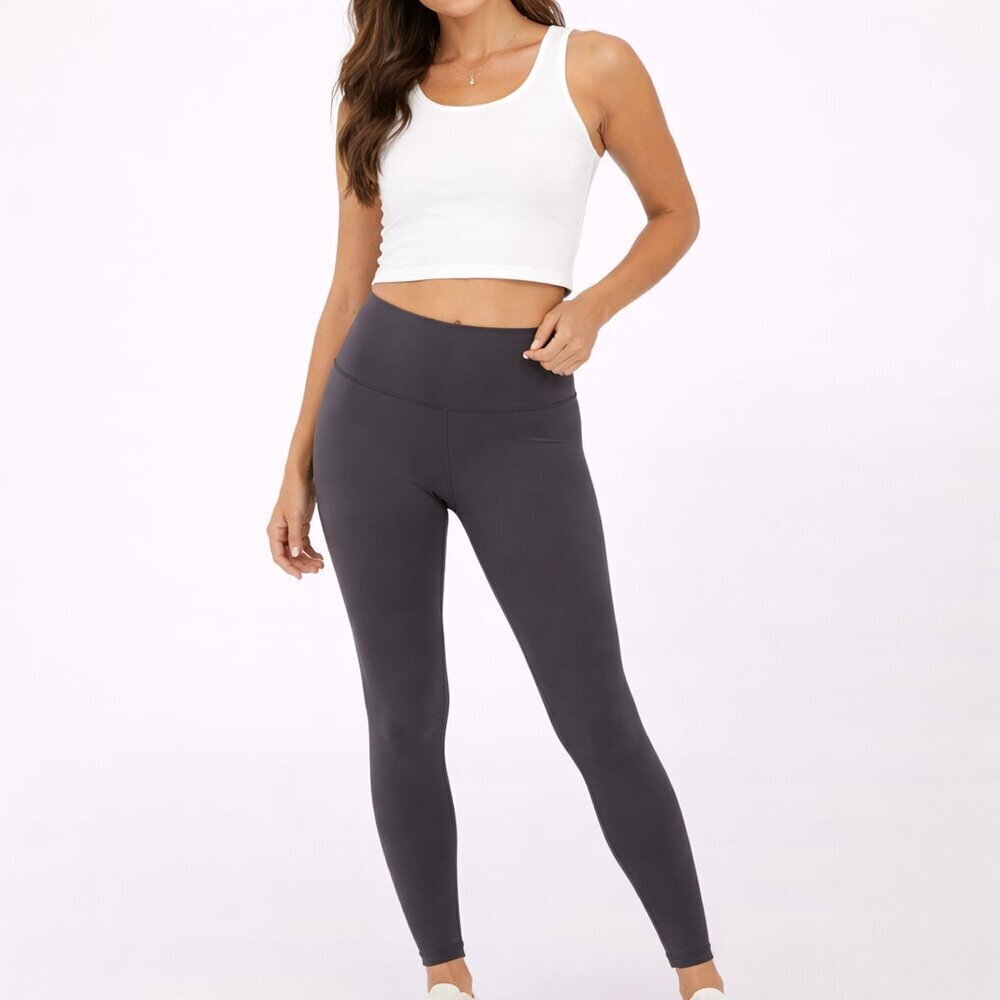 EVERLANE Women's Gray The Perform Legging 25” Inseam - Medium